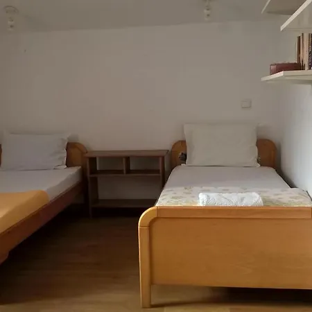 Vilă Cavo Paradiso *