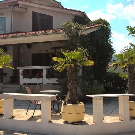 Cavo Paradiso Villa *