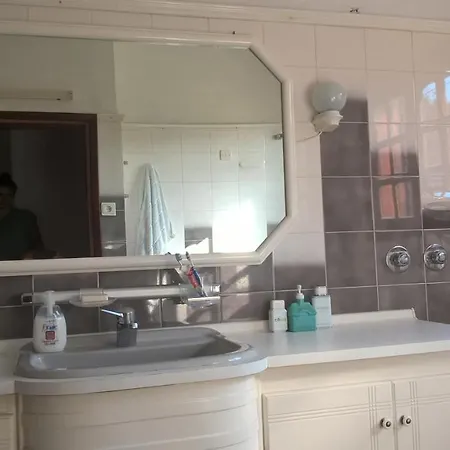 Cavo Paradiso אספרובלטה